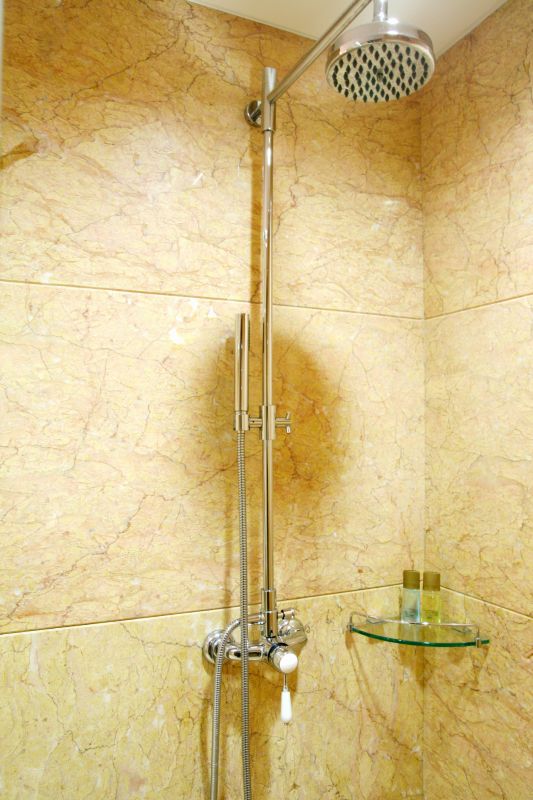 Elegant Shower Fixtures